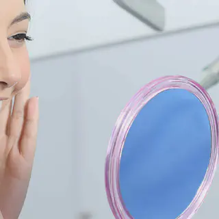 /img/33096-teeth-whitening-care.webp