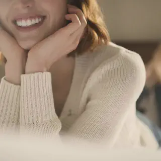 /img/33105-professional-teeth-whitening.webp