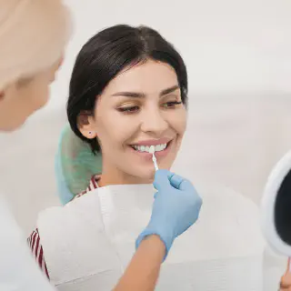 /img/33125-teeth-whitening-oasis-oral-hygiene.webp