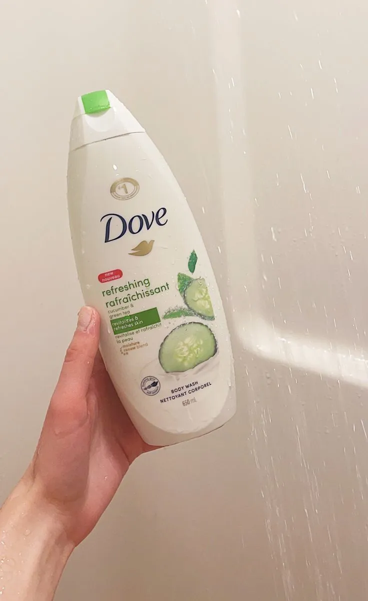 33138 dove body wash whitening science