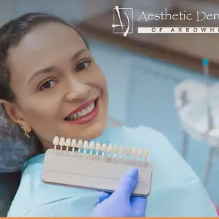 /img/33143-consulting-dentist.webp