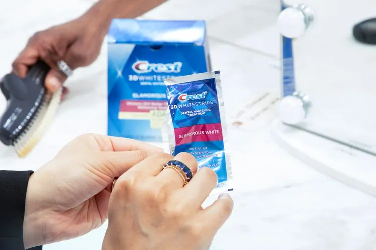 33170 whitening strips application